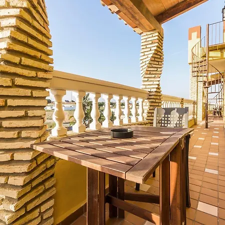 Апартаменты Oasis De Cadiz Кониль-де-ла-Фронтера